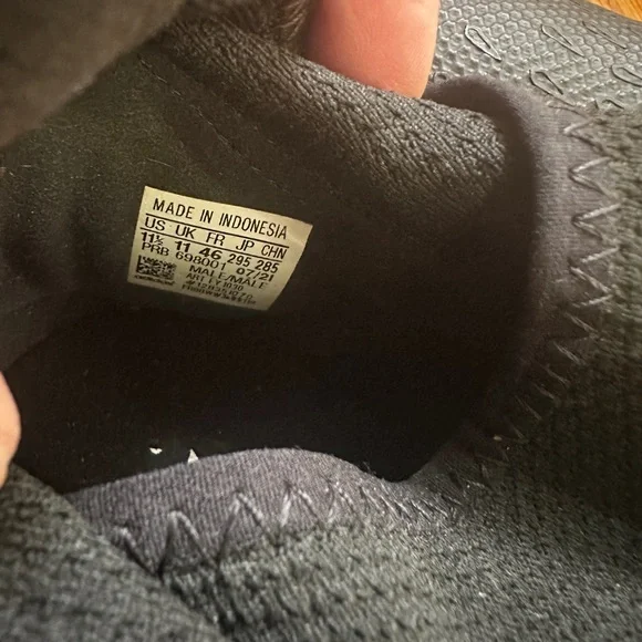 Men’s Size 11.5 Adidas Predator Soccer/Rugby Cleats Worn Once - Picture 5 of 5